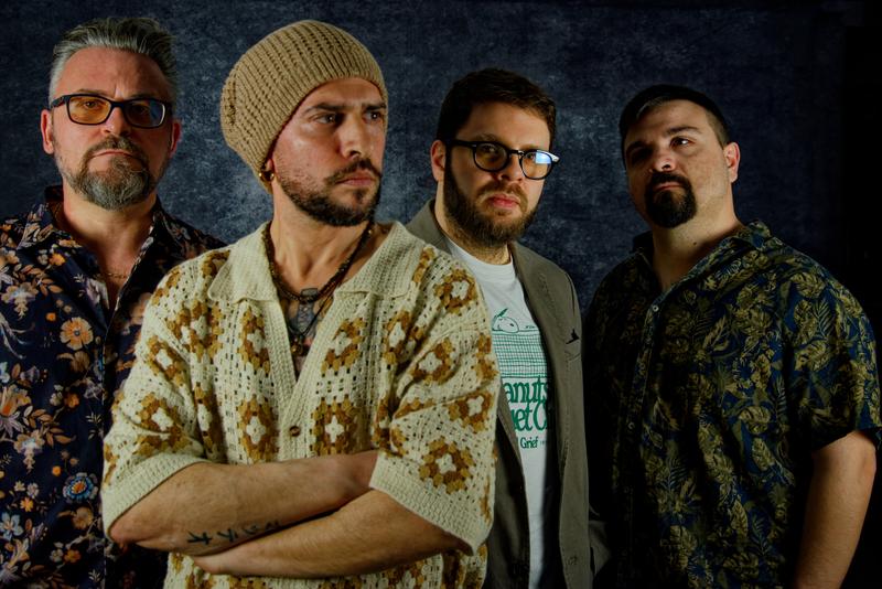 Ritratto in studio della band Le Figlie di Marte